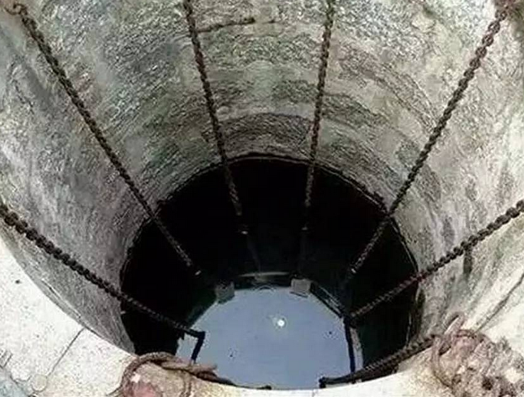 難道鎖龍井下面真的鎖著龍嗎？